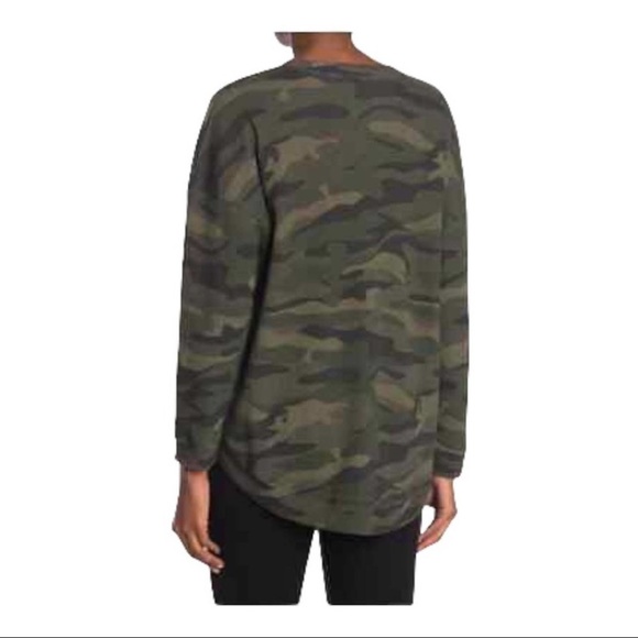 RDI Green Camo Thermal Waffle Knit Long Sleeved Top Small NEW - Picture 2 of 6